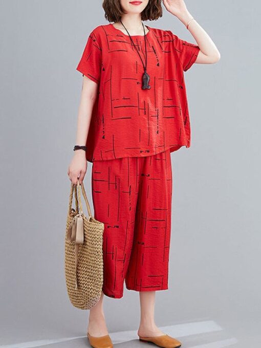 Capri Printed night suit for Ladies & Girls