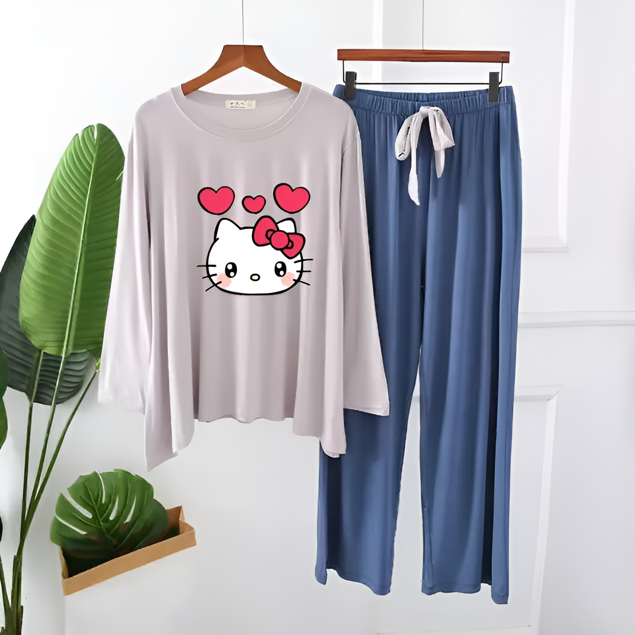 White Hello Kitty Printed Loungewear