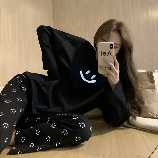 Black smiley Printed Pajama set